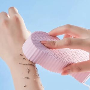 TEMU 1개 양면 3D 물고기 비늘 마사지 패턴이 있는 걸이형 목욕 스폰지 - 부드러운 폼 바디 스크러버, 빠른 건조 욕실 액세서리, 홈 스파 & 샤워 필수품, 텍스처 표면, 위생 소재, 세척 쉬움, 셀프케어 필수품, 인체공학적 디자인