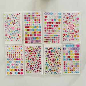 TEMU 828pcs 다양한 반짝이는 아크릴 자체 접착성 라인스톤 스티커 - 미니 하트, 꽃, 별, 기하학적 모양, 네일 아트, 얼굴 장식, 눈 스티커, 공연용품 - DIY 공예 장식, DIY 공예 장식 | 생동감 있는 스티커 컬렉션 | 쉽게 적용 가능한 스티커, 스티커 장식