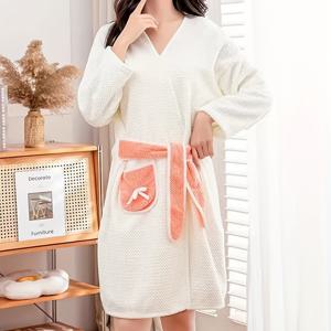 TEMU 1pc 부드러운 흡수력이 좋은 여성용 목베개와 타이 벨트가 있는 목베개 - 긴 소매 빠른 건조 편안한 크로스 랩 목베개, 100% 폴리에스터 섬유, 알코올 없음, 소나무 그리드 패턴