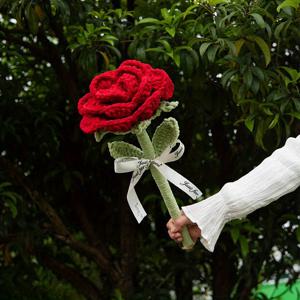TEMU 1개 수제 대형 /장미 부케 - 크로셰, 홈 데코 및 선물용, 긍정과 용기를 상징하는 생일 및 휴일에 이상적인 선택
