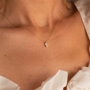 TEMU 1pc 우아한 14K 금도금 316 스테인리스 스틸 미니 인공 수정 펜던트 목걸이, 라인스톤 장식, 다재다능한 패션 쥬얼리, 선물 및 일상 착용에 적합