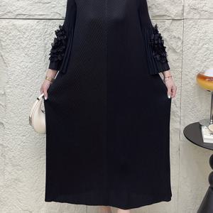 TEMU 여성용 봄과 가을을 위한 귀여운 드레스, 크루 넥과 대비되는 라펠이 있는 플리츠 디테일이 있는 우아한 플러스 사이즈 보라색 미디 드레스