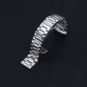 TEMU 갤럭시 S2/S3 클래식/워치 3 (45mm, 41mm), GT2 (4246mm), 비프/액티브 2 (40mm, 44mm), 스탠다드 워치 5/4/3/기어 S3/워치 4/3/GT2-3 프로 스포츠, 아마즈핏 GTR 4/GTS용 신제품 스테인리스 스틸 솔리드 파이브링크 클라스프 스트랩 – 골든 & 블랙 (18mm, 20mm, 22mm