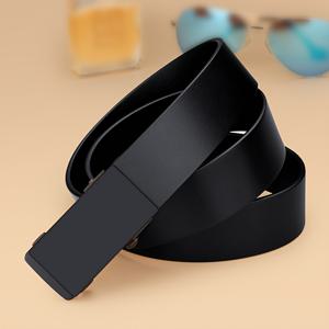 TEMU 남성 클래식 자동 버클 벨트 - 부드러운 검은색 인조 가죽 비즈니스 벨트, 금속 액센트, 캐주얼 및 공식 착용에 조절 가능, 사무실 또는 일상 사용에 완벽, 공식 액세서리, 세련된 디자인, 내구성 있는 구조