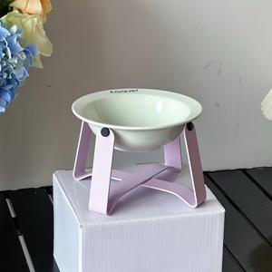 TEMU 컬러 블록 디자인 애완 동물 세라믹 볼과 철 스탠드 세트, 세라믹으로 제작된 우주 비행선 고양이 볼을 특징으로 하며, 턱 살을 방지하고, 청소가 쉬우며, 고양이의 목을 높여주고, 고양이와 작은 개에게 적합합니다.