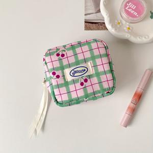 TEMU Kawaii Cherry Grid 립스틱 정리함 - 귀여운 화장품 가방, 핑크 리본 및 체리 디자인, 립스틱, 브러시 및 필수품을 위한 컴팩트한 화장품 포장, 여행에 적합한 디자인, 화장품 보관, 재미있는 디자인, 내구성 있는 지퍼 잠금|파우치|립스틱|화장품정리함