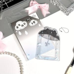 TEMU 1개 K팝 포토카드 홀더 키체인 - 귀여운 애니메이션 캐릭터 디자인과 생생한 색상, 내구성 있는 PVC 소재, K팝 상품용 컴팩트 ID 카드 홀더, 학교 및 사무실 일상 액세서리, 애니메이션 카드 홀더 | 화려한 액세서리 | 컬러풀 키체인, 애니메이션 키체인 액세서리