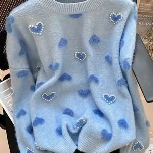 TEMU FAN FLO 여성용 편안한 크루넥 스웨터 - 진주 장식, 파란색 하트 패턴, 가을/겨울 캐주얼 착용용으로 부드럽고 세련된 옷, 귀여운 스웨터