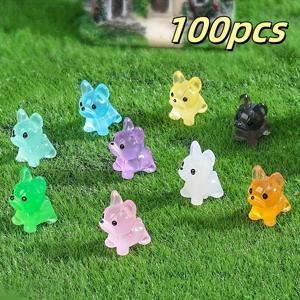 TEMU 50/100개 발광 프렌치 불독 미니 피규어 - 높이 1.5cm, 길이 1.8cm, 반투명 블루 레진 - DIY 장식, 열쇠고리 및 정원 액센트에 완벽함 - 실내외 사용 가능, 실내 장식 | 반투명 디자인 | 컴팩트 사이즈, 개 장식