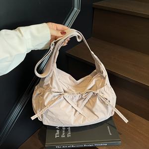 TEMU 여성용 우아한 경량 크로스바디 토트백 - 조절 가능한 어깨끈, 지퍼 클로저, 내구성 있는 나일론 소재와 논-우븐 안감 - 출퇴근, 여행, 업무용 - 아미 그린, 화이트, 핑크, 블랙 색상, 오일드 디테일링, 디자인, 튼튼한 구조, 여성 패션|크로스백|토트백|에코백