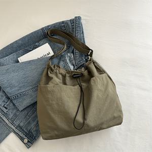 TEMU 여성용 도시 스타일 조절 가능한 숄더 토트백 - 대용량 드로우스트링 클로저, 폴리에스터 안감 내구성, 캐주얼 출퇴근 및 쇼핑 가방 카키, 오렌지-레드, 그린, 블랙, 튼튼한 핸들 구조|미니크로스백