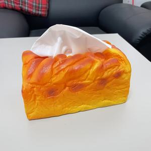 TEMU 1개의 크리에이티브 인조 빵 덩어리 휴지 상자, 플라스틱 브러시 마감, 신규 종이 휴지 디스펜서, 자동차, 거실 및 식당 장식용
