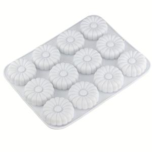 TEMU 1pc 꽃 모양 실리콘 케이크 모양 12개의 구멍 - 파스텔 핑크 & 화이트 베이킹 팬 케이크, 푸딩, 초콜릿 - 내구성, 쉬운 청소, 생일 및 특별한 기념일, 케이크 장식 용품, 기념일 디저트, 장식 디저트, 쉬운 릴리스 재료