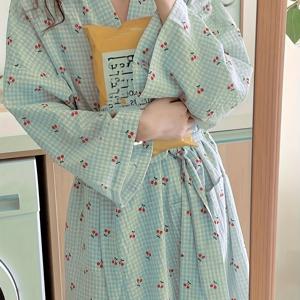 TEMU 여성용 우아한 로브 - V넥, 루즈핏 라운지웨어, 비투명 잠옷, 봄/여름/가을 홈 & 스파 의상 (블랙/그레이/화이트) - 쉬운 관리 성인 파자마, 여름 라운지웨어, 하트 패턴 디자인, 부드러운 소재, 편안한 라운지웨어, 가벼운 재질, 편안한 잠옷|샤워가운