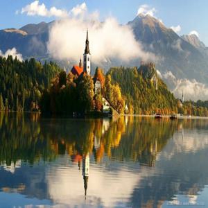 루블랴나 근교 블레드 호수와 포스토이나/스코챤 동굴 프라이빗 투어 (1인 가능)