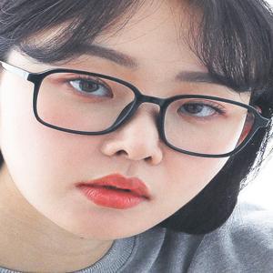 [일삼사엠엠] 뉴트로 사각라운드 블랙 블루라이트 차단렌즈