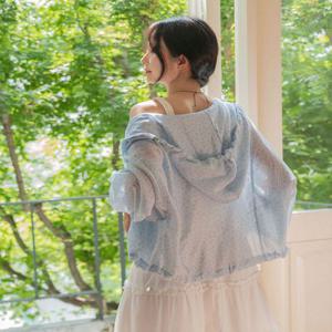 로엘리 플라워 후드 윈드브레이커 점퍼 (당일배송/여름/간절기/바람막이/잔꽃/꽃무늬/캐주얼/장마룩/살안타템)