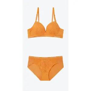 [롯데백화점]예스 기하학 오렌지 레이스 아웃밴드 브라 햄라인 팬티 세트YSWBZ405YSWPZ406