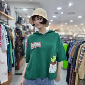 베네통/애플아울렛/선인장 자수 후드 니트/BAKPB1531