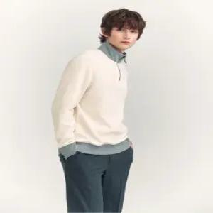 헤지스 남성 24FW [스테디셀러] 아이보리 단색 면 반집업긴팔티셔츠 WHTS4D401IV