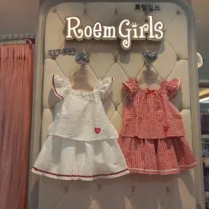 로엠걸즈 DP01 나시 프릴 스커트셋업 나시 프릴 스커트 셋업 RGSM2561P