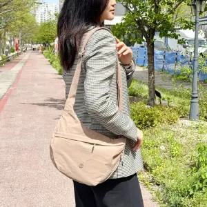 SN_TC2350 캐주얼 데일리 호보백숄더백 호보백 여성백 튼튼한 여름 토트겸 백팩 여자