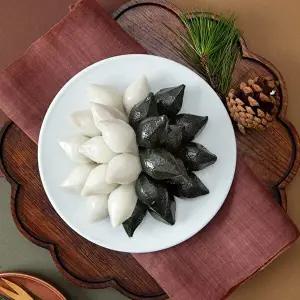 [화과방]해동해서 바로 먹는 송편세트 1kg(500gx2팩) / 백송편+쑥송편 (깨) / 명절준비 간편식 추석