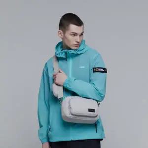 내셔널지오그래픽 N245ACR590 어반 와이드 크로스백 BEIGE
