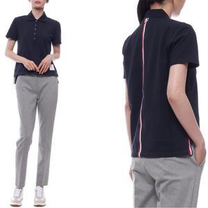 [톰브라운](마산점) 25SS 여성 센터백 스트라이프 폴로 반팔티셔츠 (FJP014A 00050 415 25S)