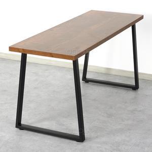 STB130 사다리꼴 블랙다리 너비1300mm 학원용책상/컴퓨터테이블
