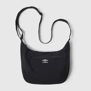 [엄브로] 미니 포켓 호보백 UQ123CBG14-BLK0