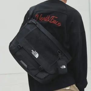 [노스페이스] [노스페이스 공식] NN2PR00J 화이트라벨 슈퍼 메신저 백 엘_BLACK