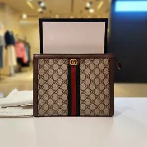[대구백화점] [구찌(GUCCI)]구찌 오피디아 GG 웹스트라이프(클러치백 625549)
