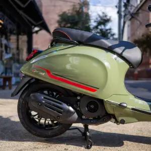 베스파 파츠 일부 GTS125