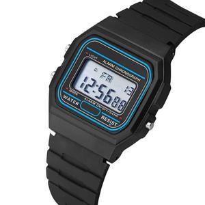 남자를위한 스포츠 LED 디지털 시계 간단한  사각형 다이얼 전자 실리콘 밴드 패션 캐주얼 montre homme