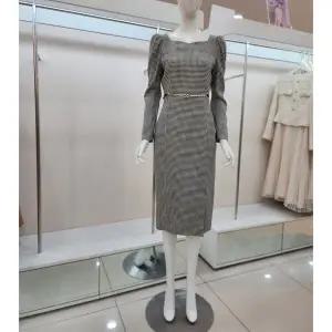 [JJ지고트]퍼프 슬리브 슬릿 원피스 GN2A0OP25_DG