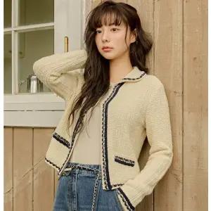 [AK플라자] [올리브데올리브] 걸고리 여밈 포인트 가디건 OK5AD8270
