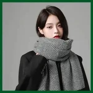 여성스러운 우아한 시크 빗살패턴 클래식 겨울 목도리 머플러 포인트아이템 데일리 패션 코디추천