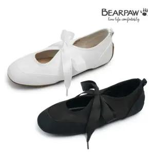 [베어파우](광주신세계)(BEARPAW) 여성 메리제인 플랫 리본슈즈 HEDY (womens) 2종 K2965RA-W