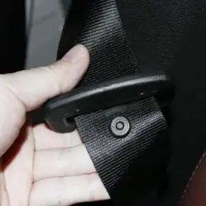 안전벨트 고정 핀 안전벨트 고정 버클 미끄럼방지 고정클립 꼬임방지 안전벨트클립