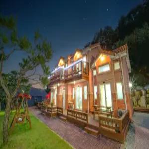 [경기/포천] 포천 쉼표 펜션 (커플/가족/바베큐장/복층/테라스)