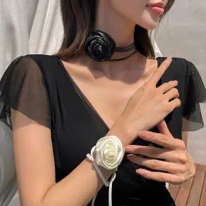 [하프클럽/]로즈 초커 목걸이 AC20000F 새틴 코사지 장미 꽃 플라워 끈 롱 목걸