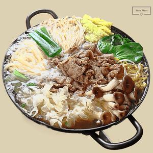 윤마트 소고기 모둠버섯 샤브샤브 2인분 (면사리포함) 캠핑 집들이 집밥 홈파티 밀키트