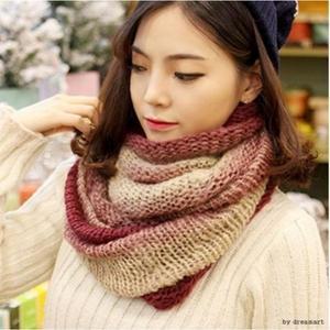 E 5 그라데이션 넥워머목도리겨울머플러니트