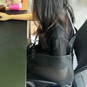 [셀러에이드]깁스팔걸이 팔고정 암슬링 블랙 통풍형