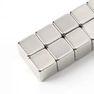 10개입(10X10X10MM)-네오디움.자석.붙이는자석.사각형자석.초강력자석.마그네틱.네오디옴자석.네오듐자석