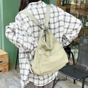 [다잇템] 여성 자크 캐쥬얼 경량 바스락 어깨 스트랩 백팩