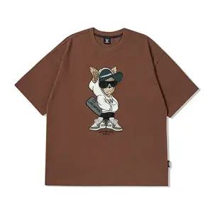 라이프워크. 더플백 힙독 아플리케 반팔 티셔츠 브라운 LW252TS428-BROWN