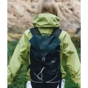 코오롱스포츠 KOLON SPORT 남녀공용 하이킹 백팩 18L QEBXX25119BLK 138593