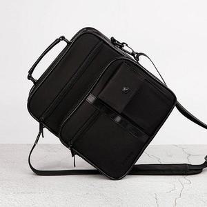 모던클래식 크로스백 남성 숄더백 직장인 가방 데일리가방 남성가방 책가방 직장인가방 아이패드가방